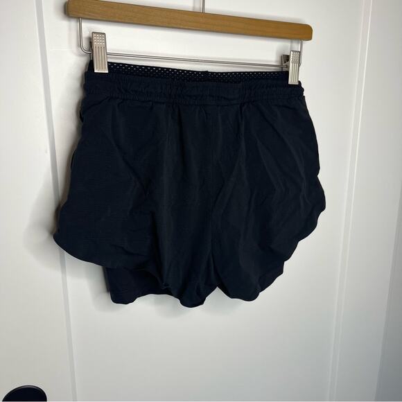 Athleta Black Trekkie Crest 2-in-1 Athletic Drawstring Shorts Size XS - Picture 6 of 8